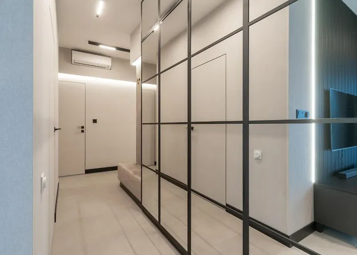 Global Park Prestigious By Bookinghost Apartament *